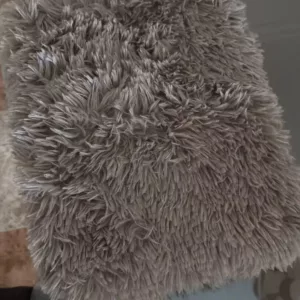 Ontvangen Super Zacht Pluche Hondenbed van klant A****i.